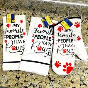 3pc Set Kitchen Towels and Oven Mitt